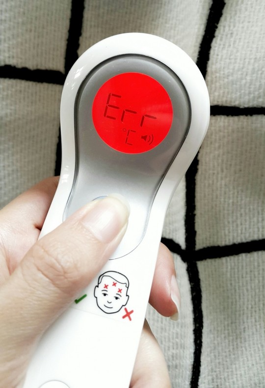 Braun NTF3000WE Thermomètre Sans Contact + Frontal message d'erreur